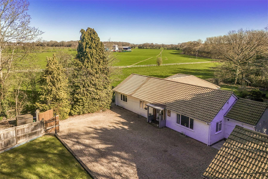 Property photo 1 of 36