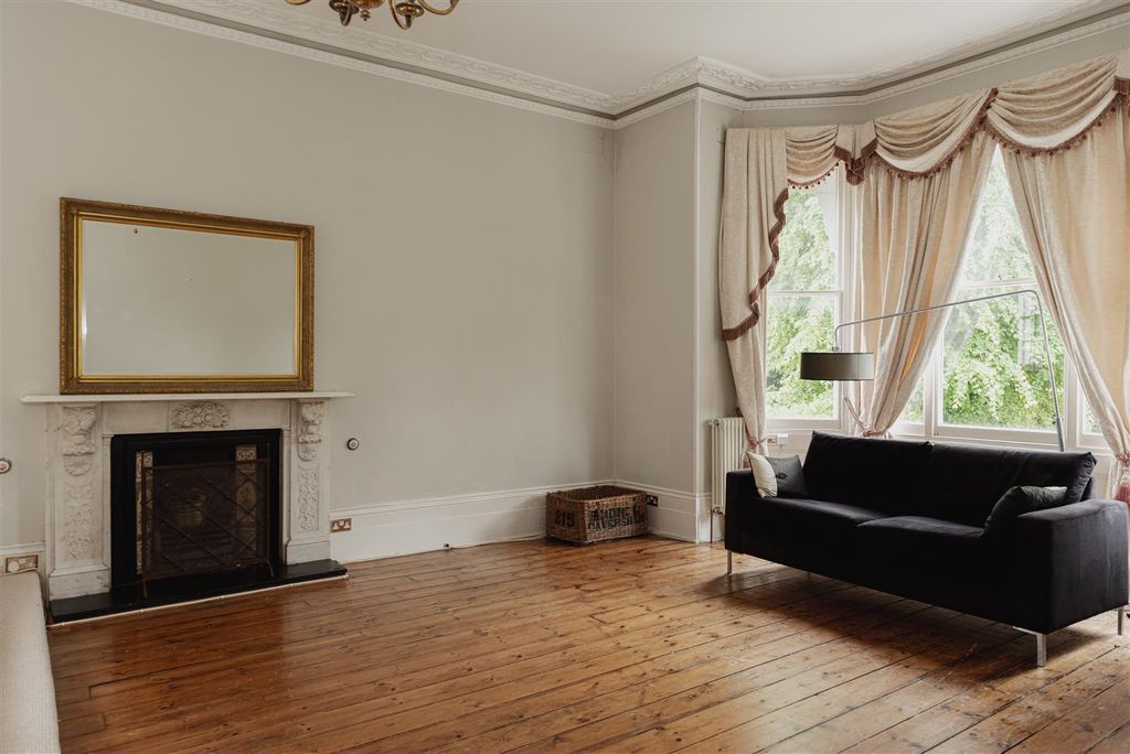 Property photo 3 of 14 6.Jpg