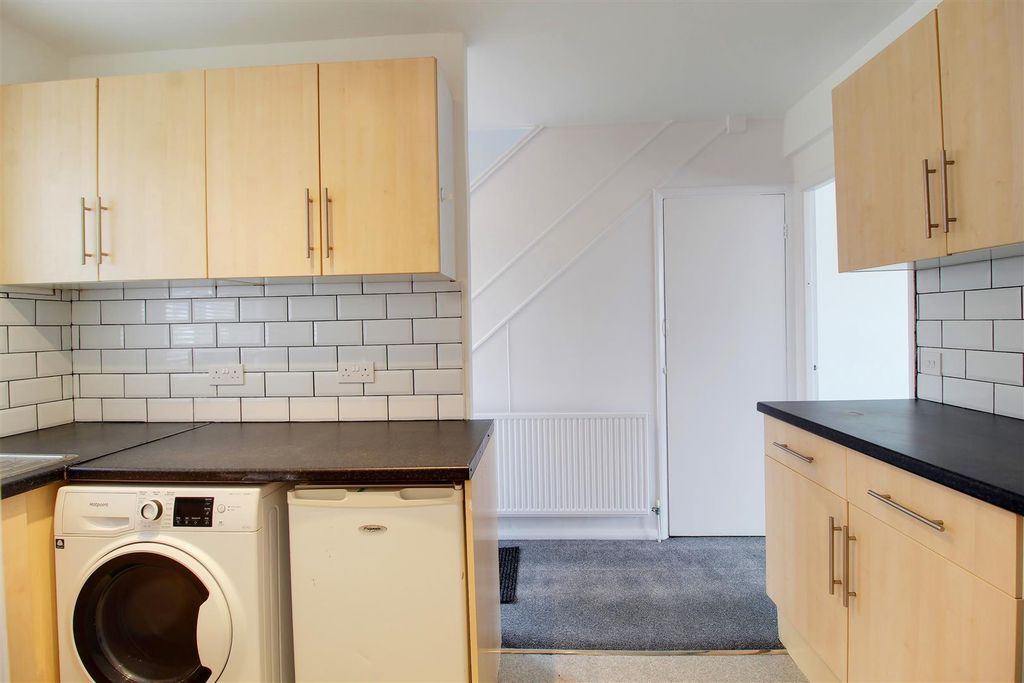 Property photo 3 of 11 Img_4132-Img_4134.Jpg