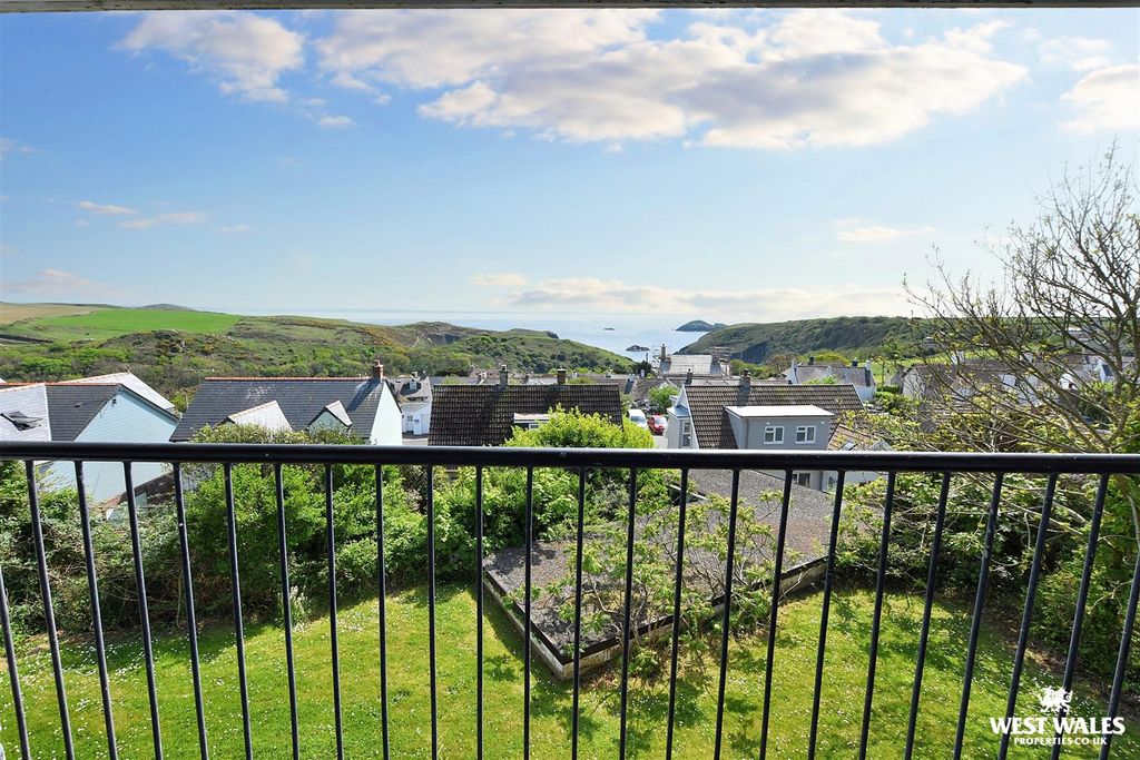 Property photo 2 of 24 1 (60).Jpg