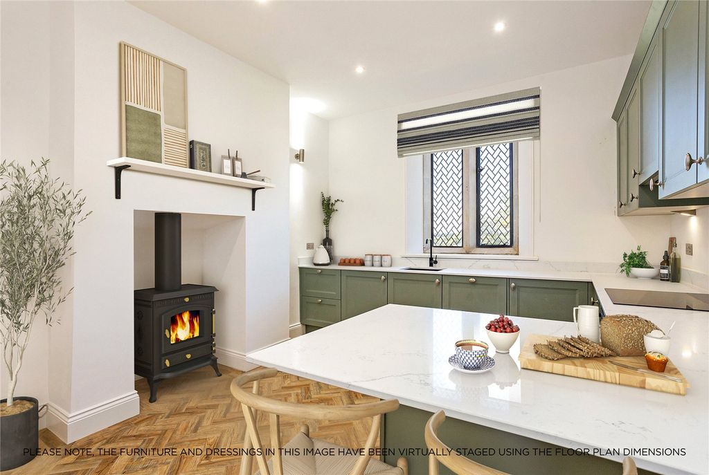 Property photo 1 of 14 Dining Kitchen