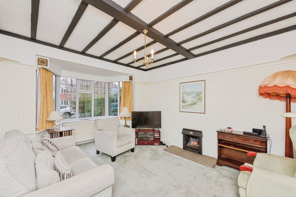 Property photo 2 of 20