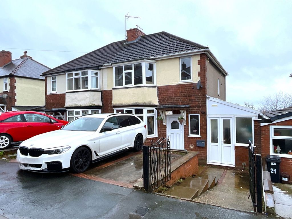 Property photo 1 of 13