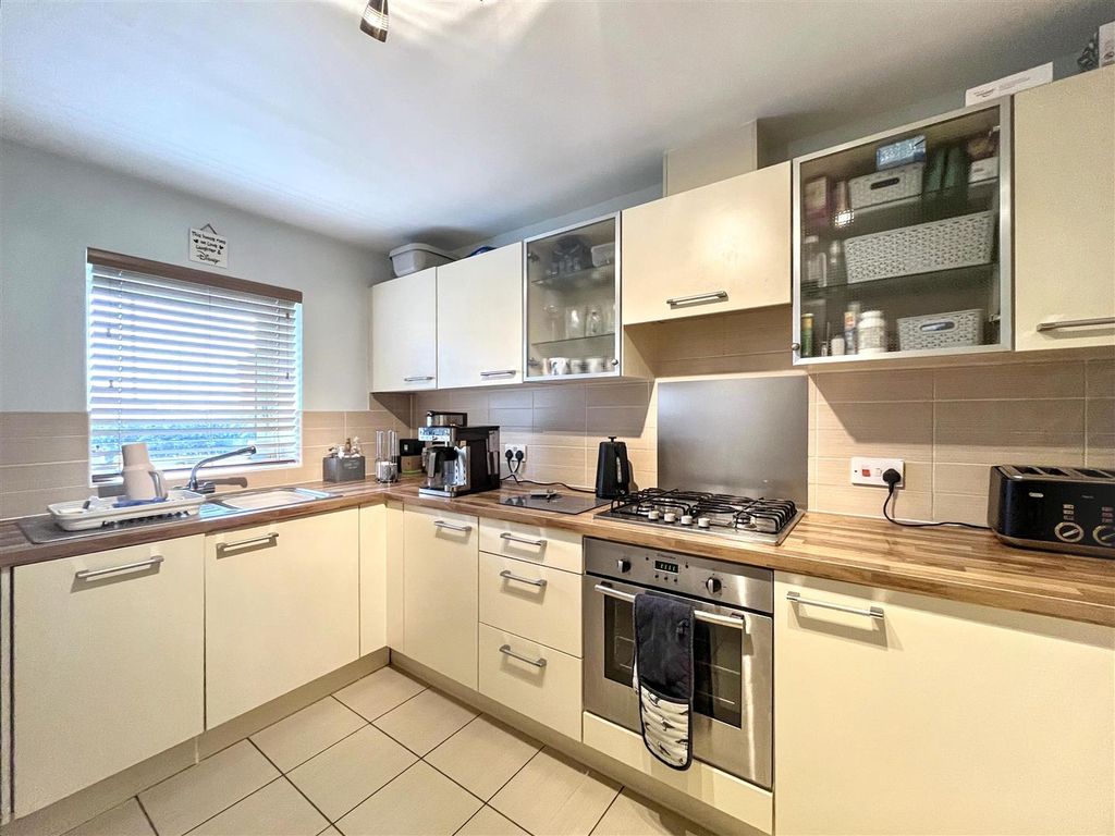 Property photo 3 of 14 Img_5158.Jpg