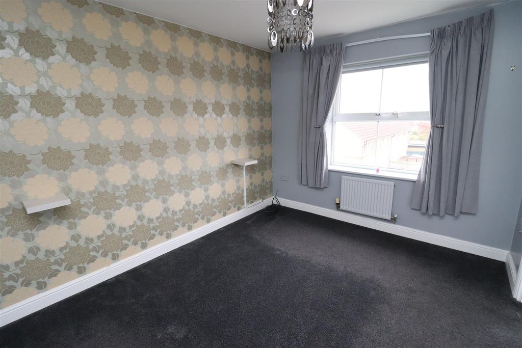 Property photo 3 of 12 Img_5205.Jpg