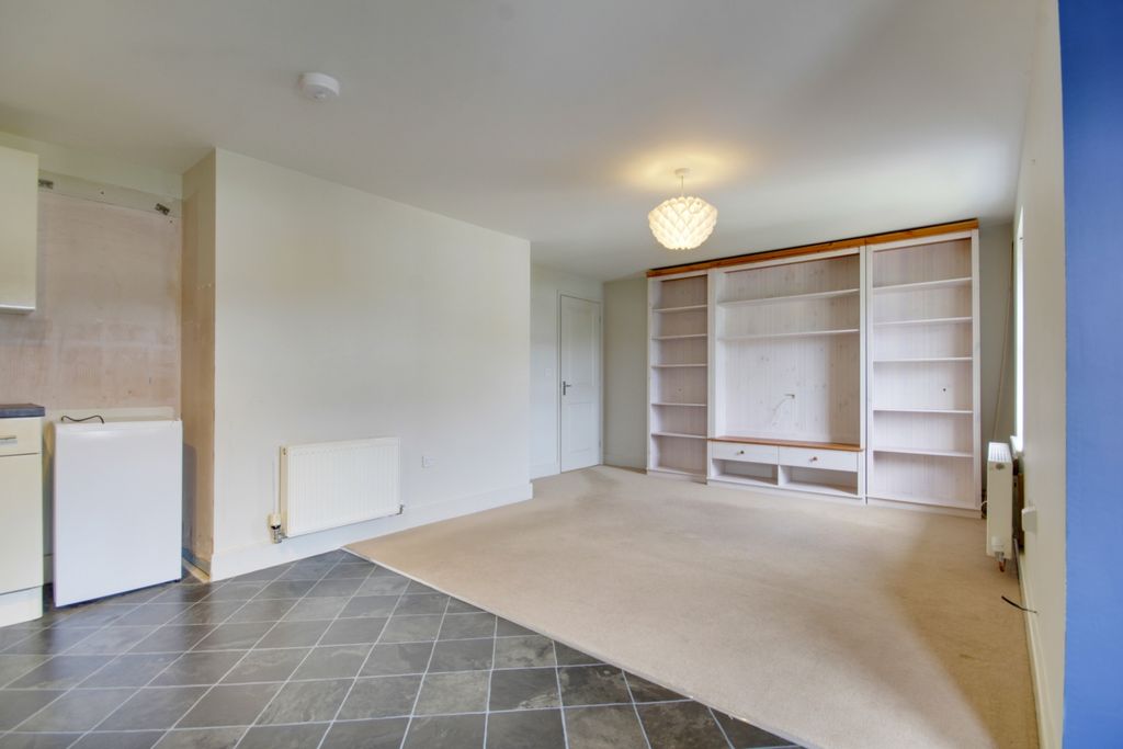 Property photo 3 of 11 Img_1133-Img_1135