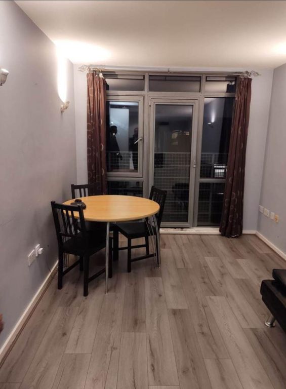 Property photo 3 of 8