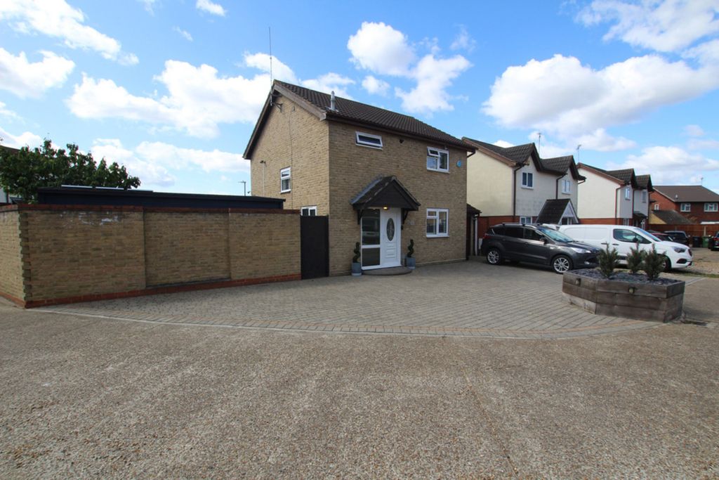 Property photo 1 of 20