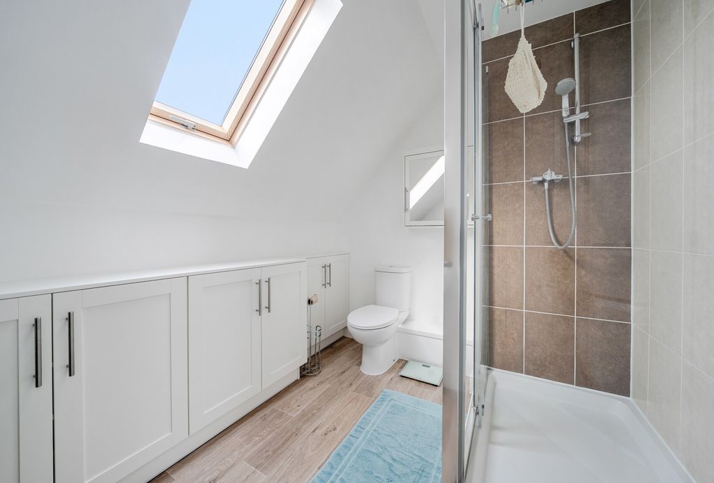 Property photo 3 of 16 1432170-6-69c1512...