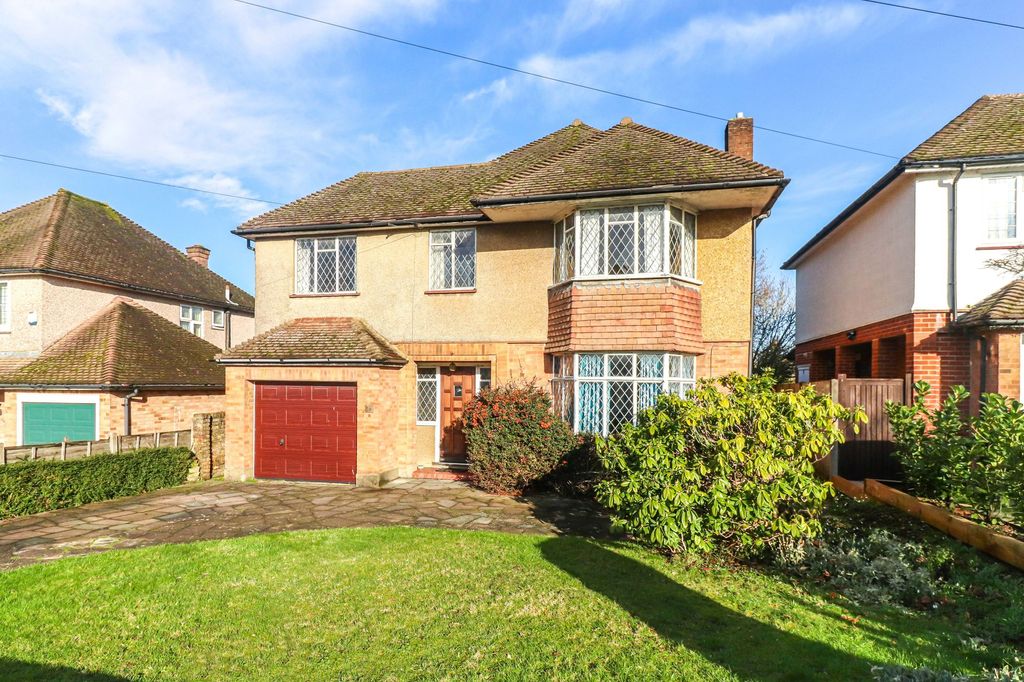 Property photo 1 of 23