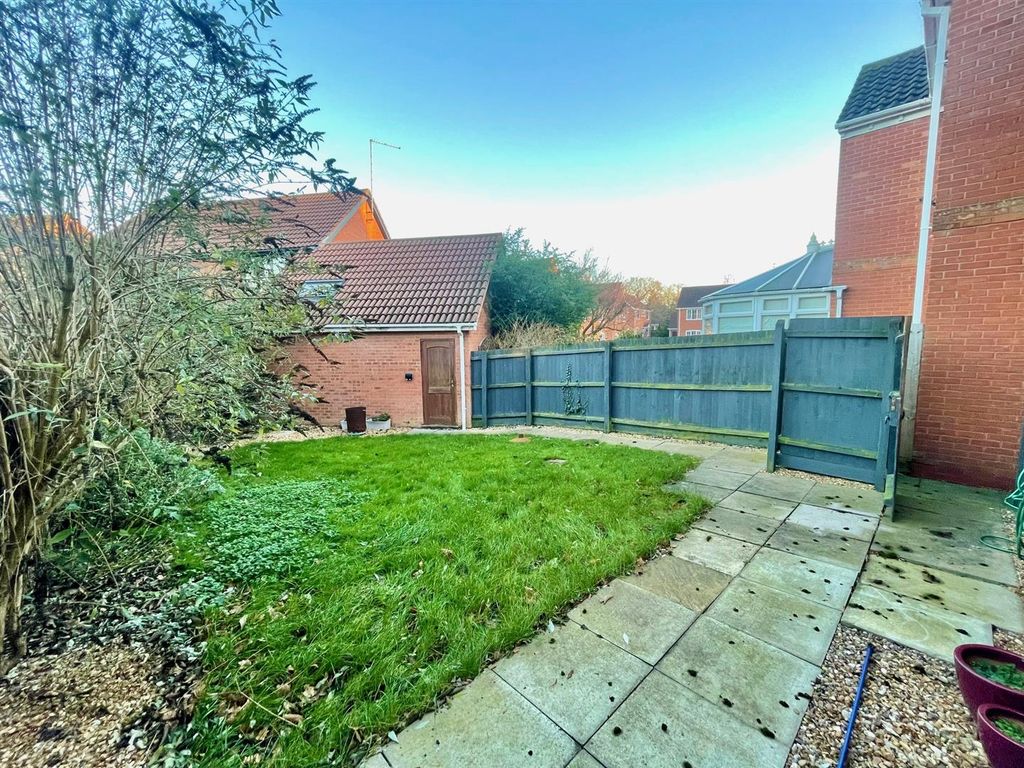 Property photo 3 of 14