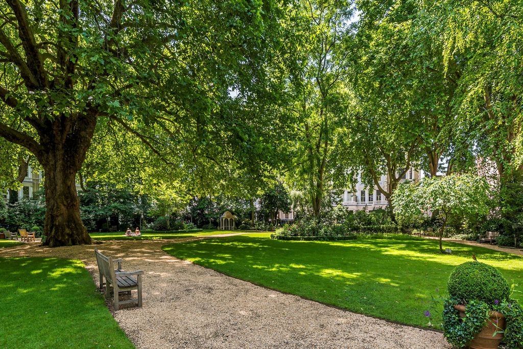 Property photo 3 of 23 Image