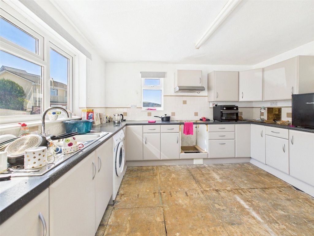 Property photo 3 of 11 Picture No. 11