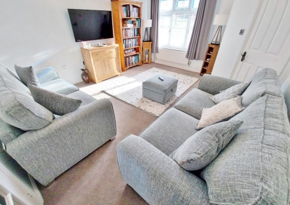 Property photo 3 of 29