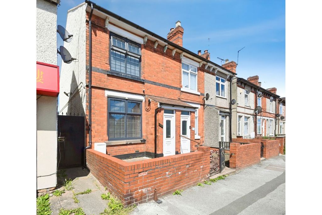 Property photo 1 of 15