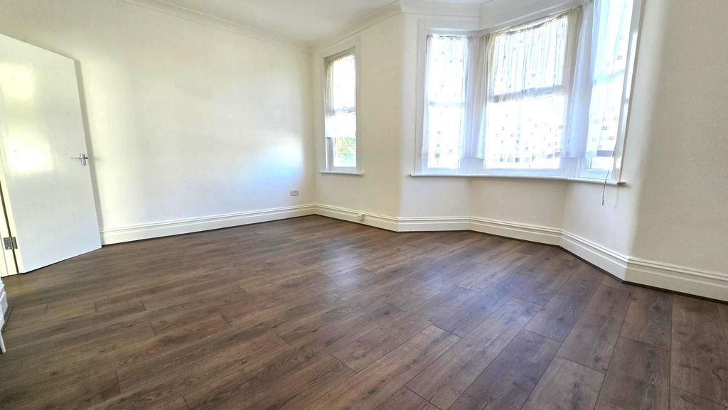 Property photo 1 of 7 22.Jpg