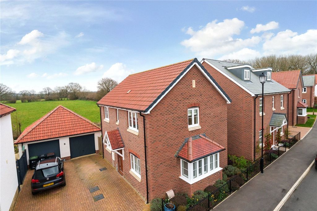 Property photo 1 of 14 Picture No. 24