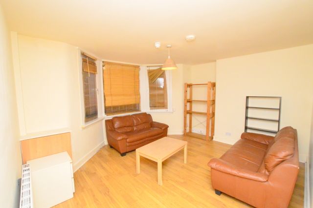 Property photo 2 of 6 Living Room.Jpg