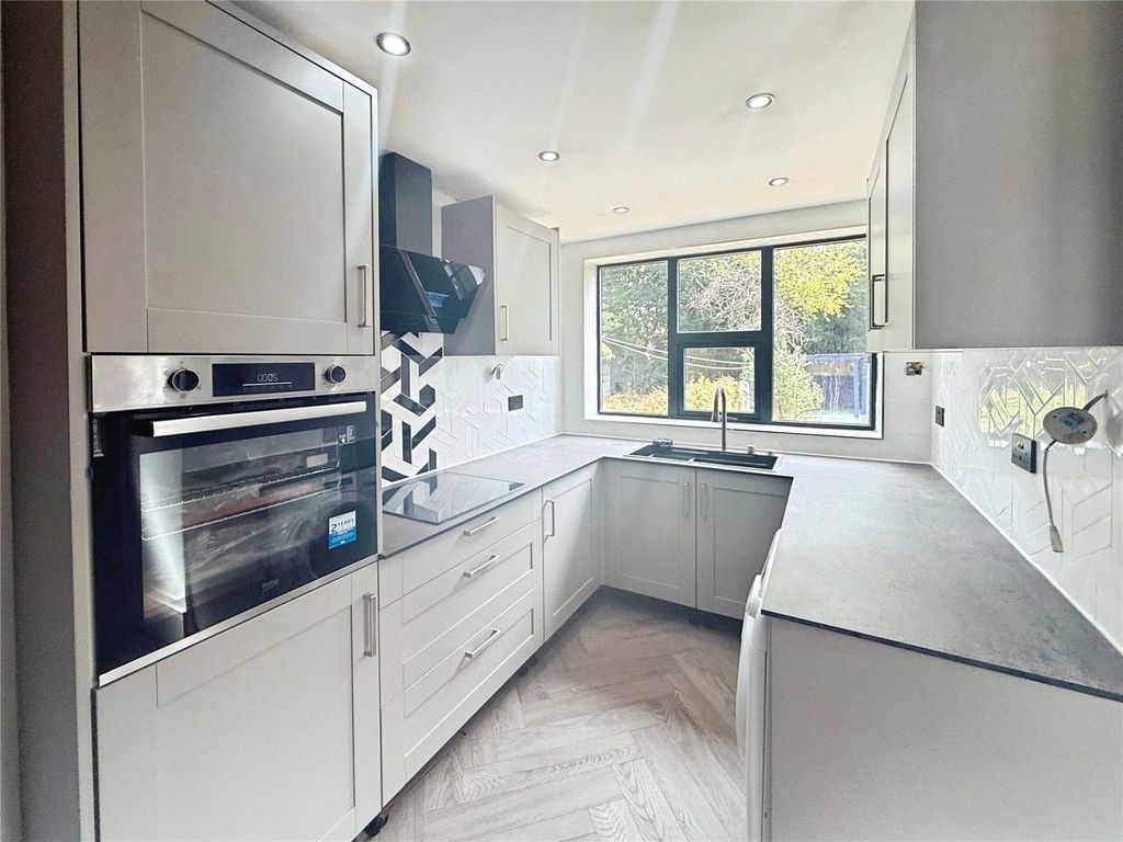 Property photo 2 of 12 Kitchen