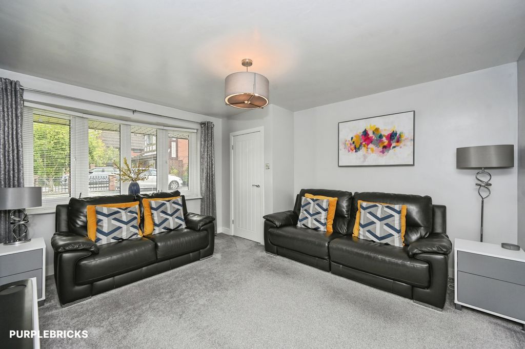 Property photo 3 of 37