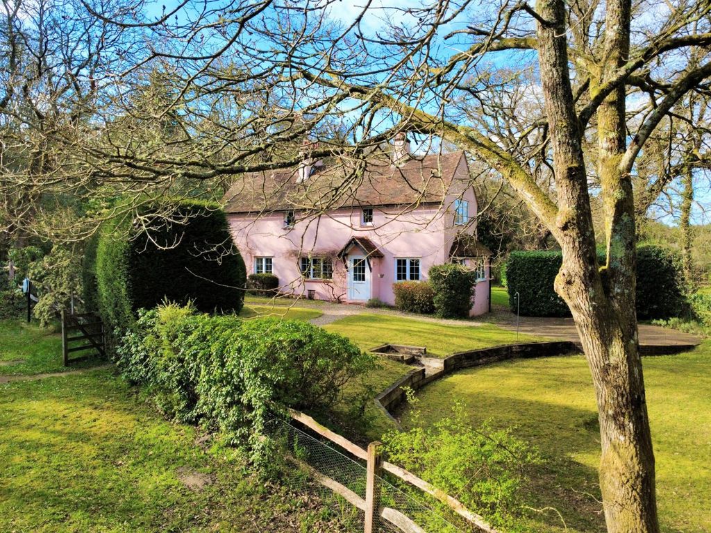 Property photo 1 of 22 Abbots Cottage