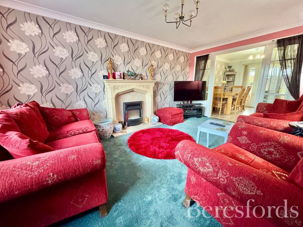 Property photo 2 of 28 Picture 2