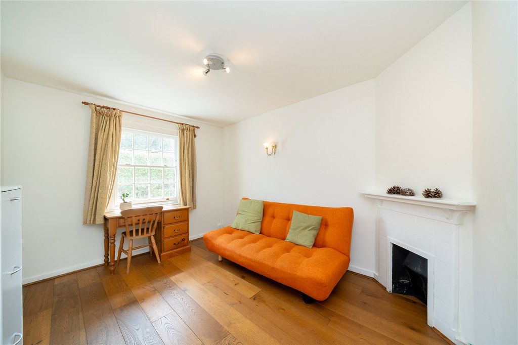 Property photo 3 of 10 Picture No. 04