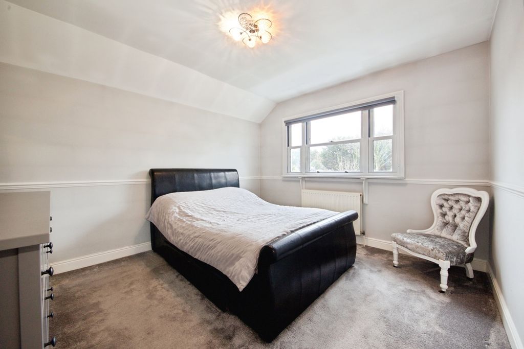 Property photo 2 of 21 Pbox-Img.Jpg