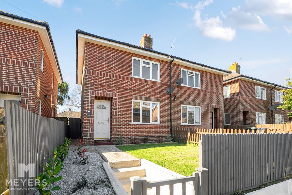 Property photo 1 of 22