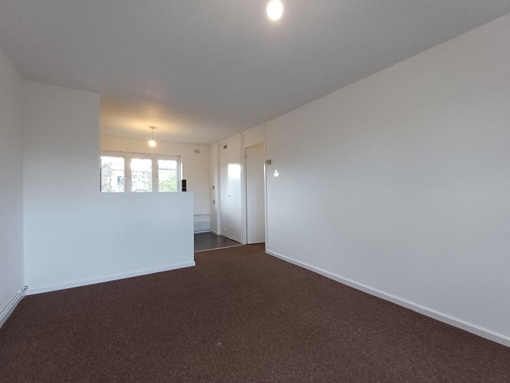 Property photo 3 of 10 20260413_164331