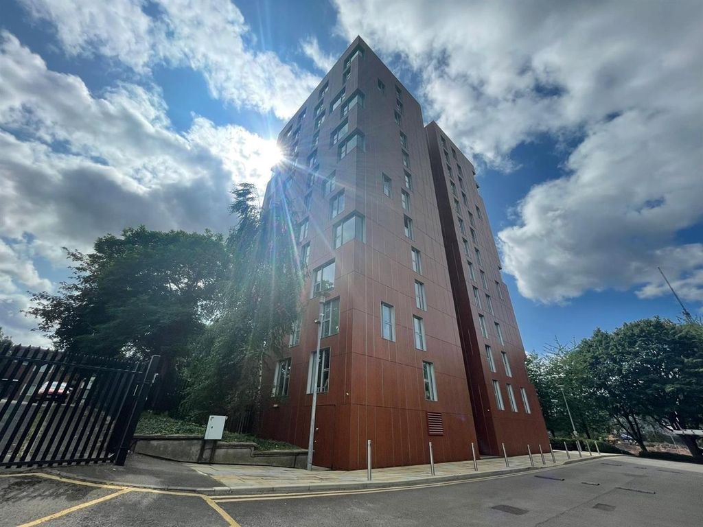 Property photo 3 of 9