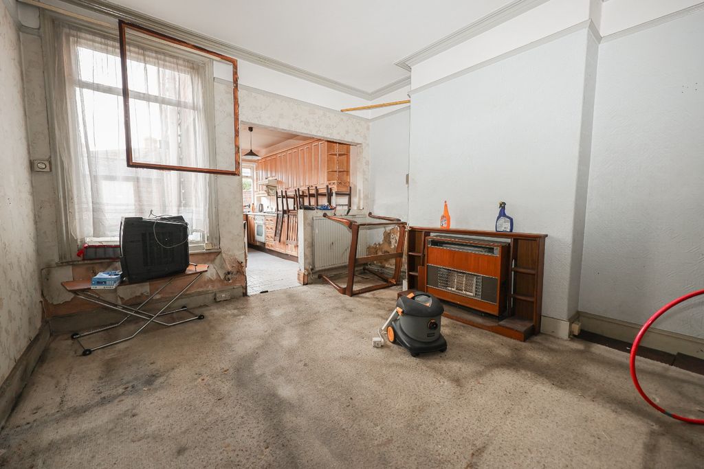 Property photo 2 of 10 4267834