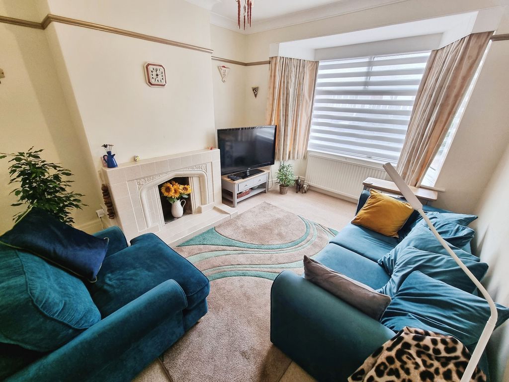 Property photo 2 of 15 Photo 9