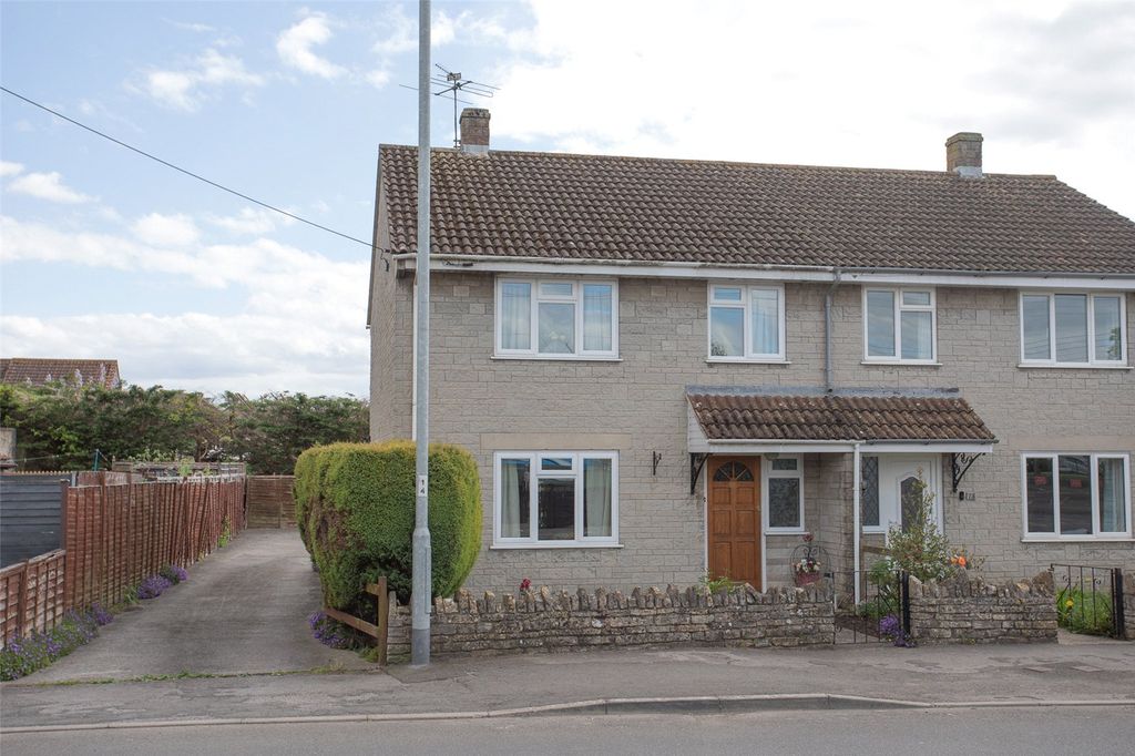 Property photo 1 of 14 Picture No. 05