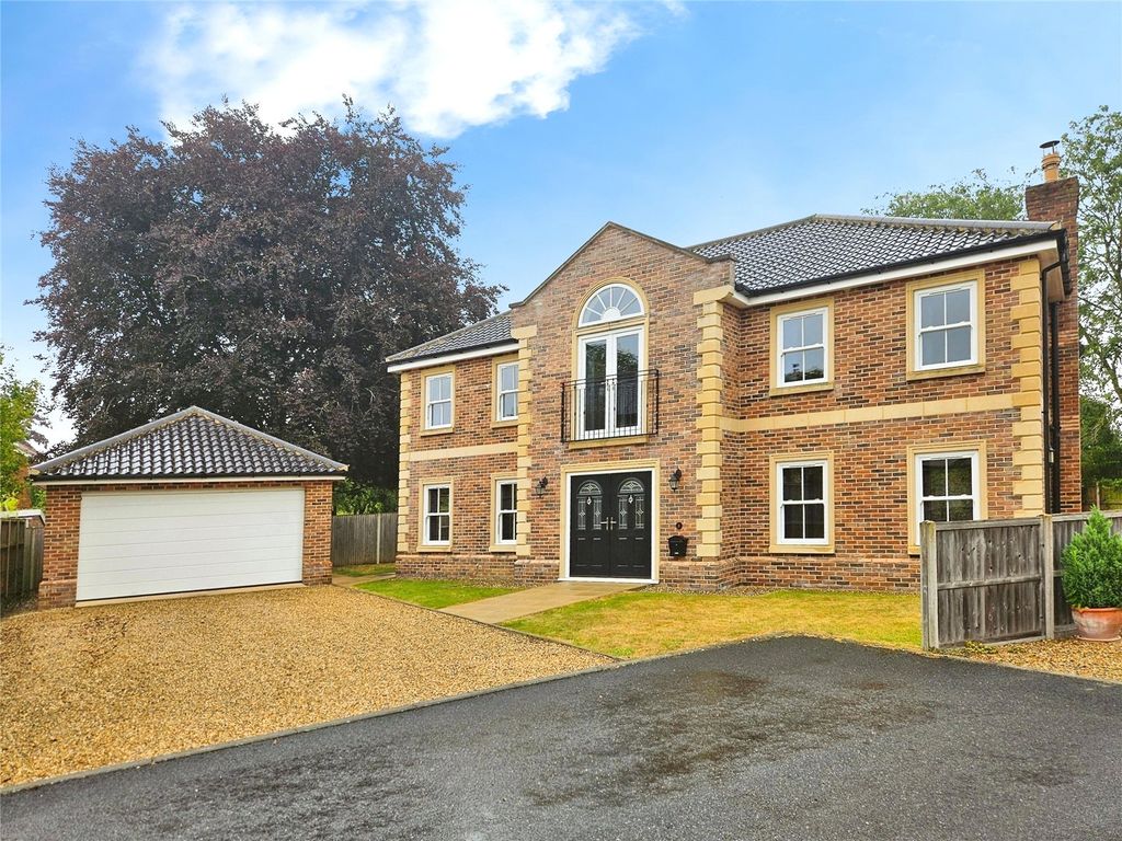 Property photo 1 of 28 Picture No. 63