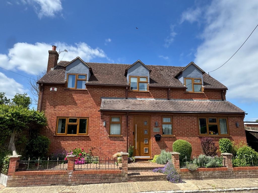 Property photo 1 of 14