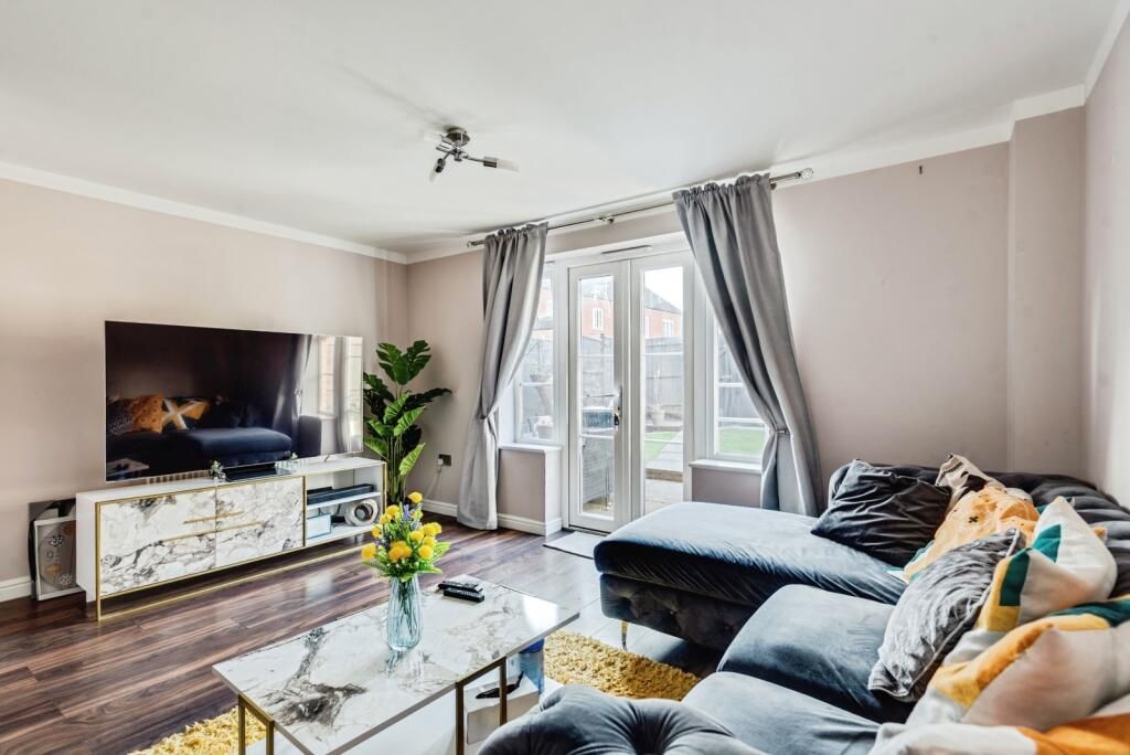 Property photo 2 of 16