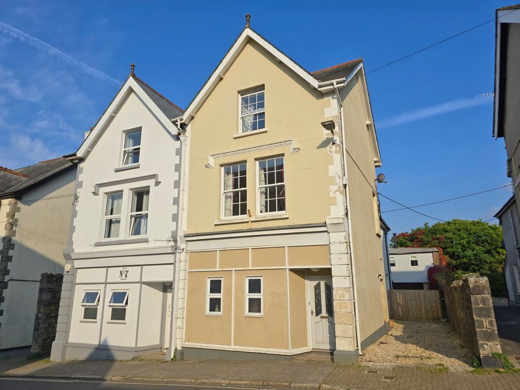 Property photo 1 of 30 4984202