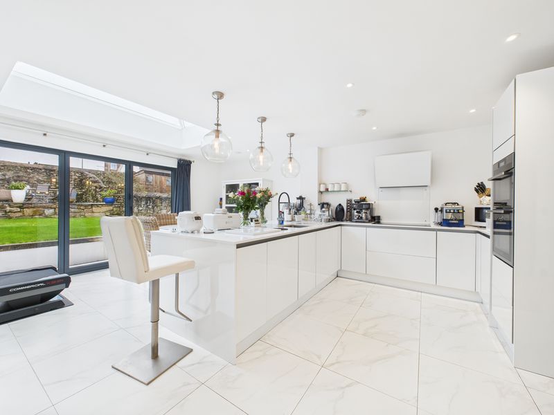 Property photo 3 of 15 Kitchen/Diner