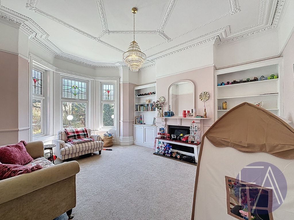 Property photo 2 of 35 4908513