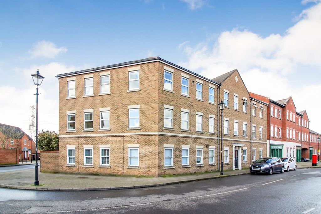 Property photo 1 of 8