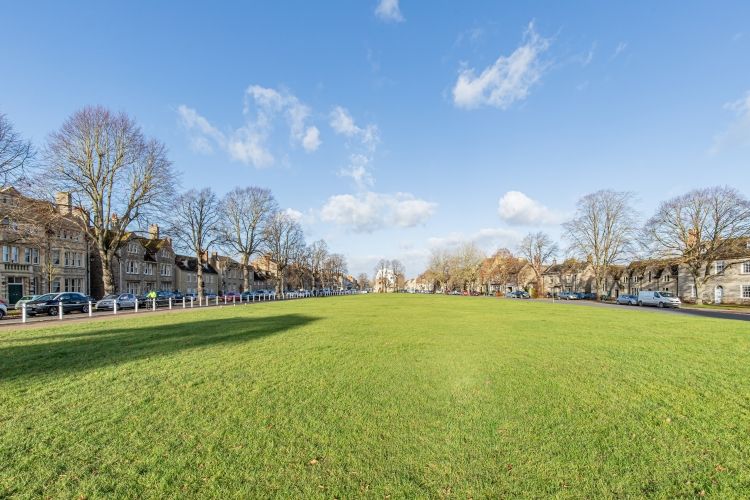 Property photo 3 of 8 118604