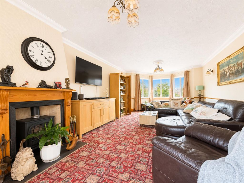 Property photo 3 of 25 225F9Aa2-C853-423B-8D11-2D12Db10Daad.Jpg