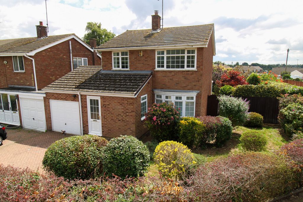 Property photo 1 of 21