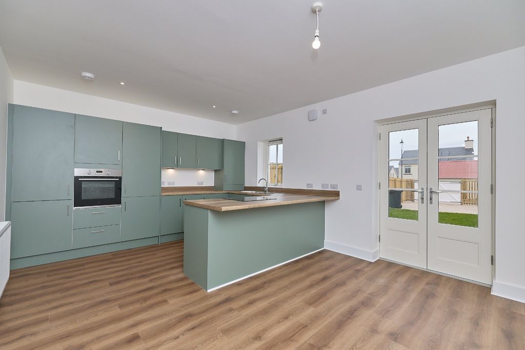 Property photo 3 of 22 Photo 3