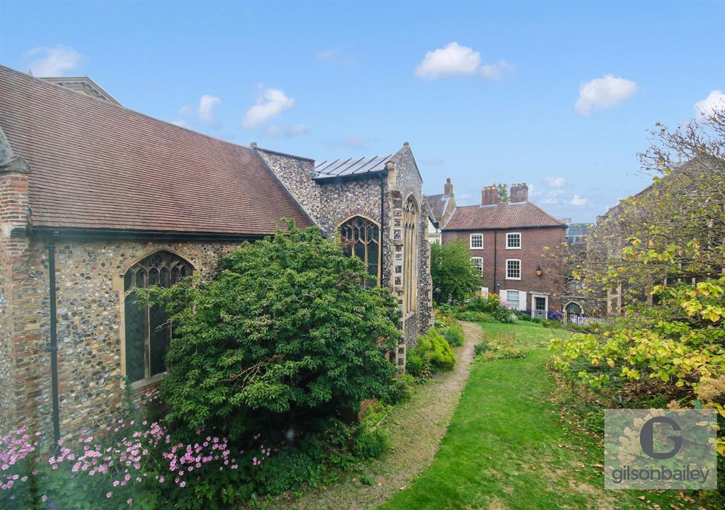 Property photo 3 of 7 Img_2547-2.Jpg