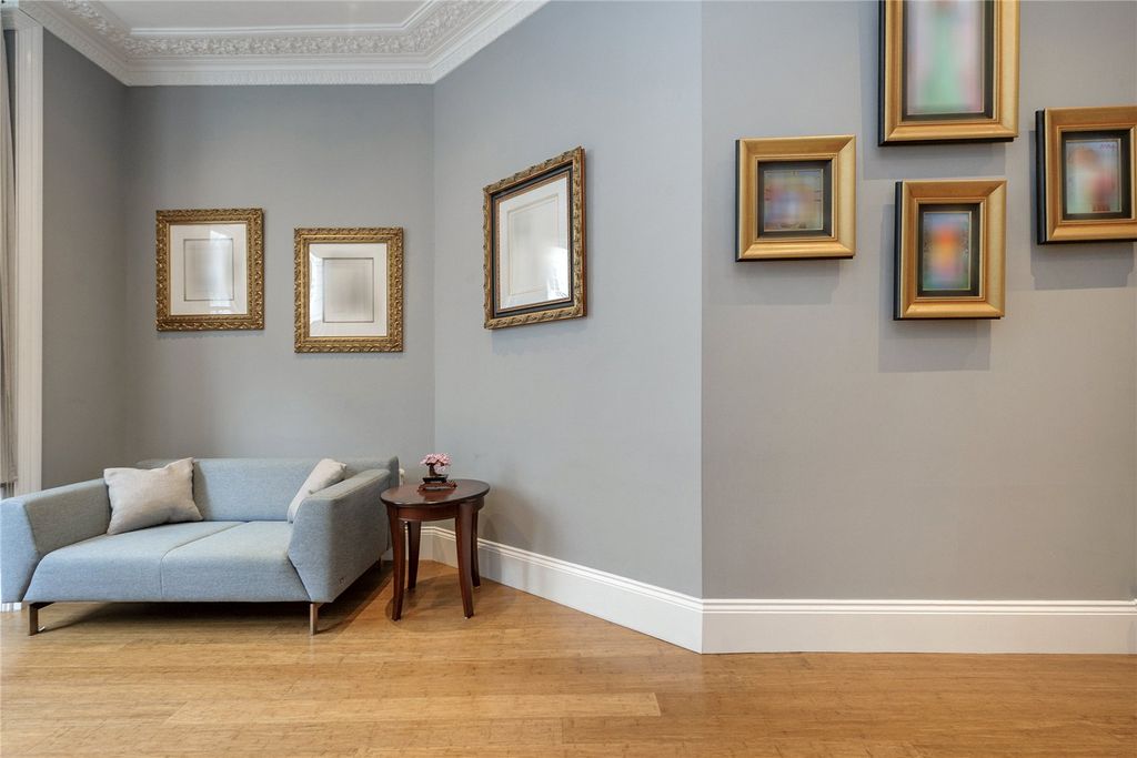 Property photo 3 of 14 Reception Room