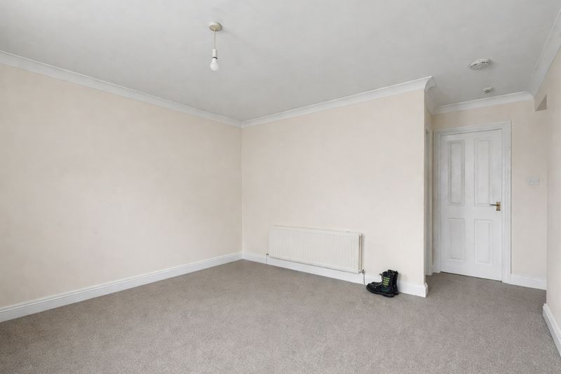 Property photo 2 of 4 Photo 4