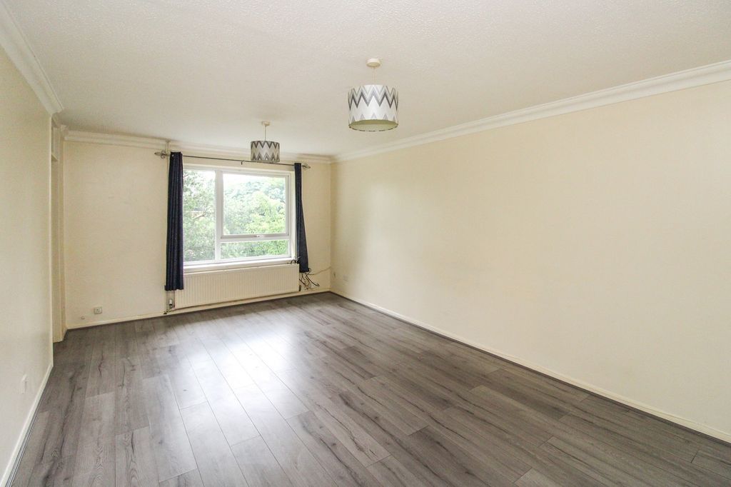 Property photo 3 of 6 Lounge-Dining Room