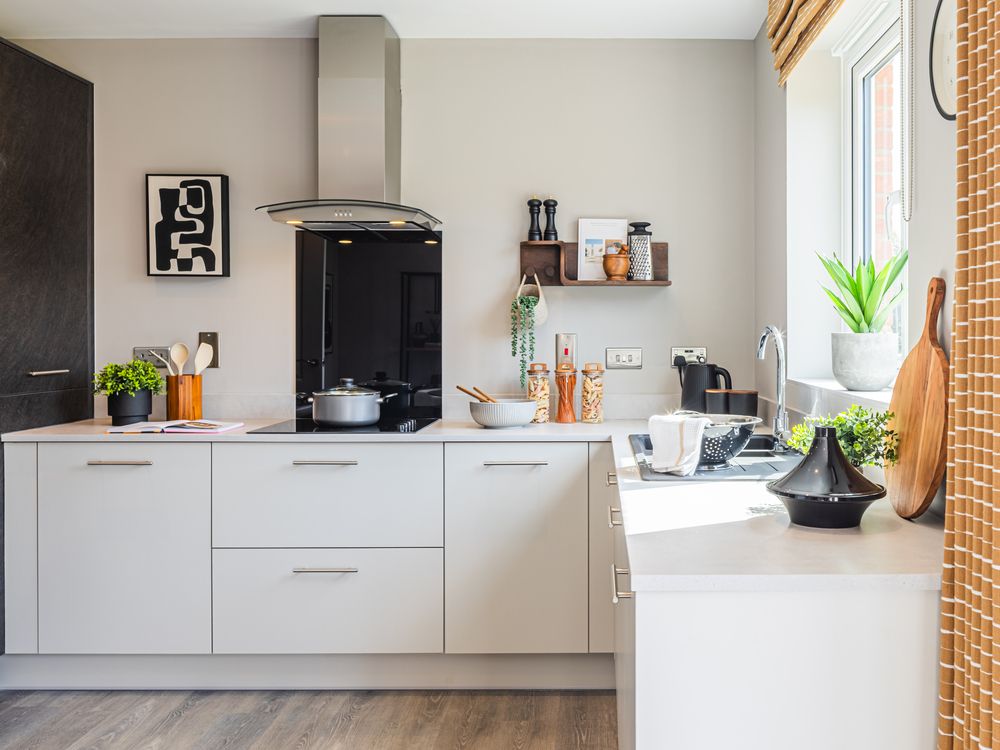 Property photo 2 of 9 Shrewsbury - Kitchen - 71818